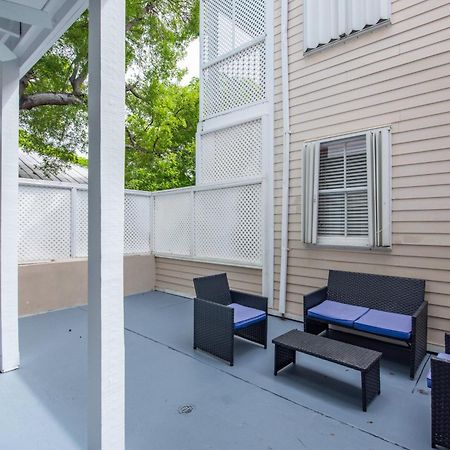 New Casa Caribe By Brightwild- Two-Story Condo Rooftop Pool Key West Eksteriør bilde