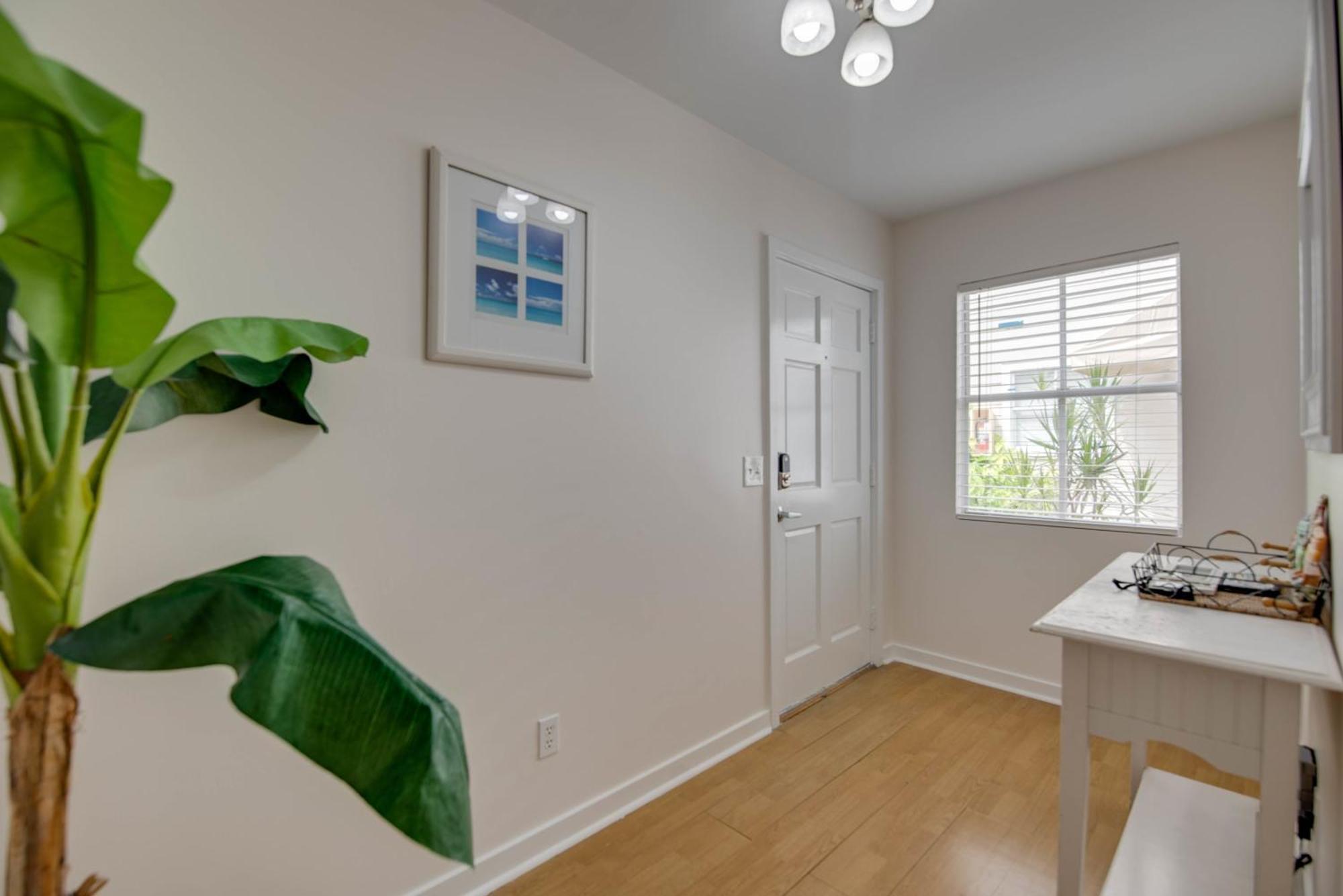 New Casa Caribe By Brightwild- Two-Story Condo Rooftop Pool Key West Eksteriør bilde